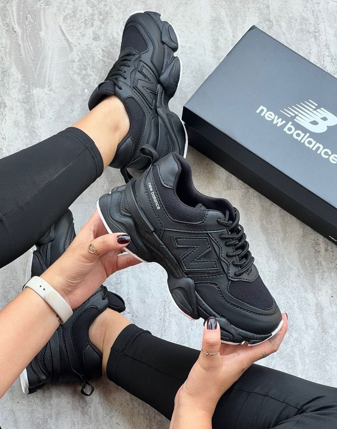 TENIS NEW BALANCE- MUJER ¡EDICIÓN ESPECIAL!