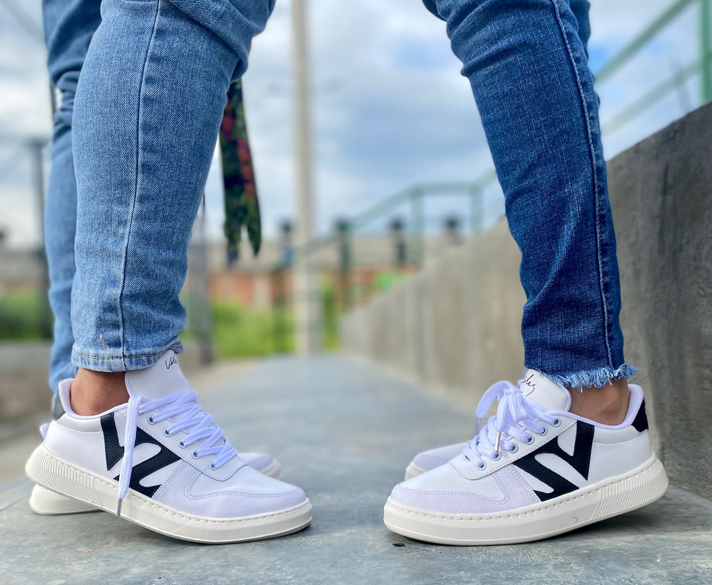 VELEZ LETRAS UNISEX