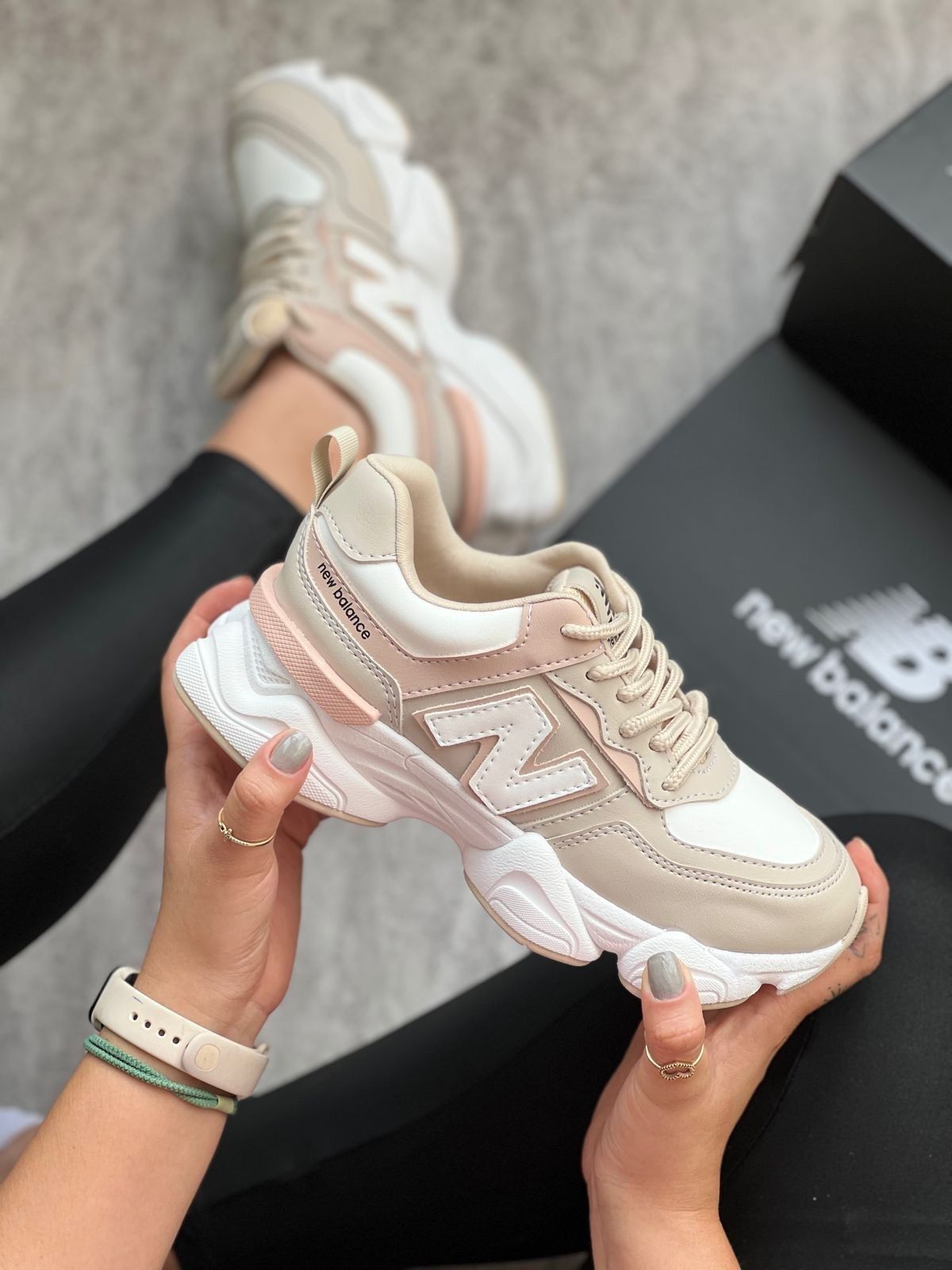 TENIS NEW BALANCE- MUJER ¡EDICIÓN ESPECIAL!